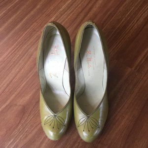 Gorgeous Green Vintage Valley Heels ~1940's